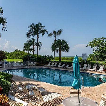 Beachfront Bliss: Gulf Views, Pool & Pet-Friendly Villa Fort Myers Beach Dış mekan fotoğraf