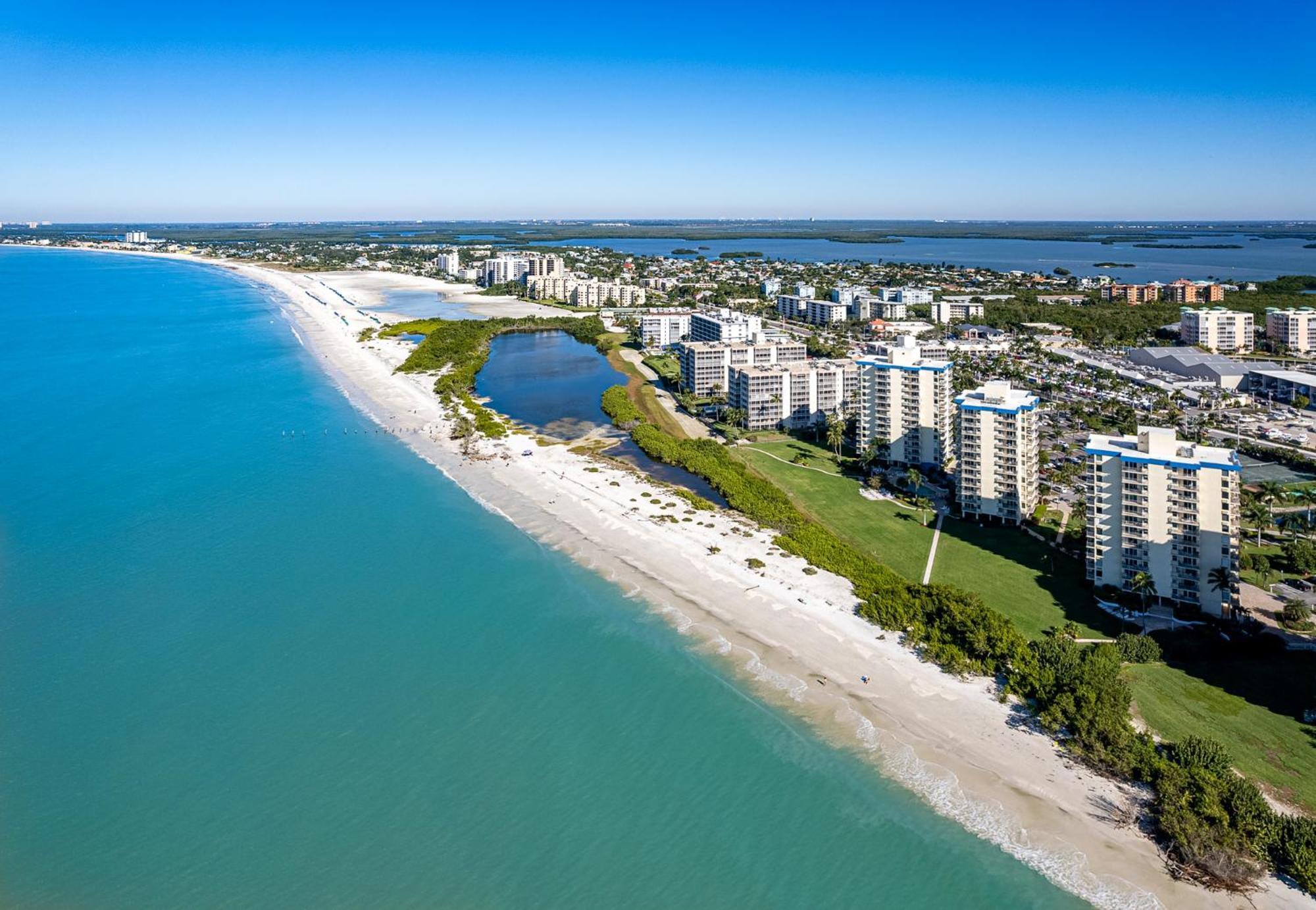 Beachfront Bliss: Gulf Views, Pool & Pet-Friendly Villa Fort Myers Beach Dış mekan fotoğraf