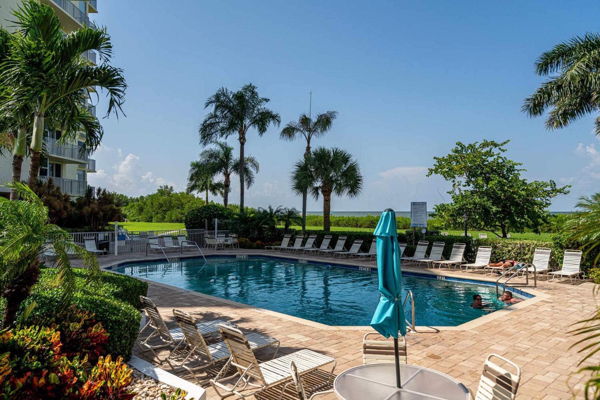 Beachfront Bliss: Gulf Views, Pool & Pet-Friendly Villa Fort Myers Beach Dış mekan fotoğraf